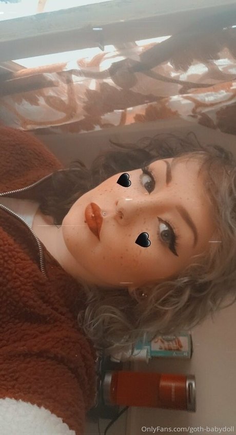 ashleysinnn model nude picture