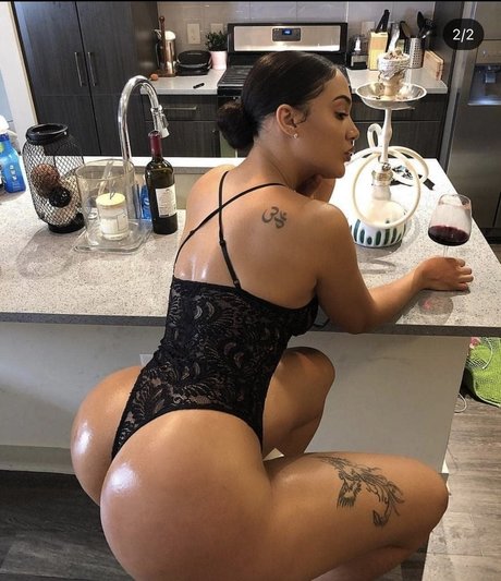 Gabby Gavino model beautiful pic