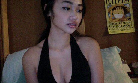 HangTW art model archive