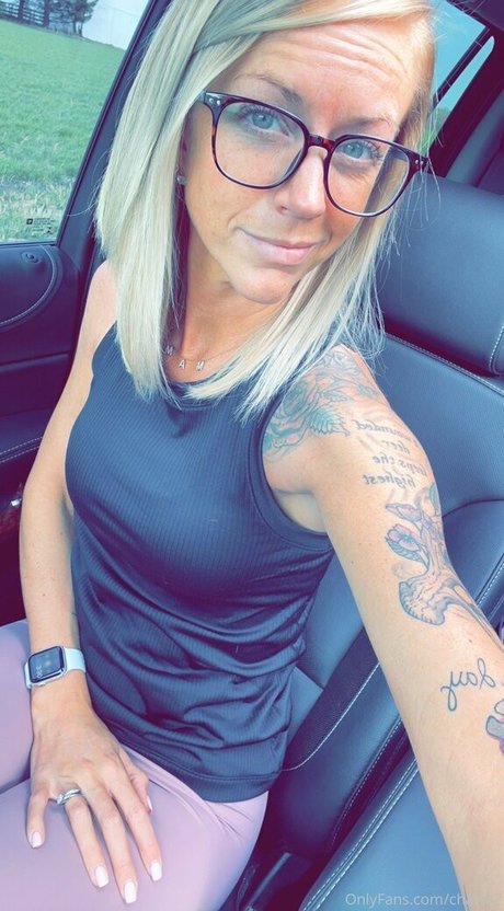 chart92 beautiful model pictures