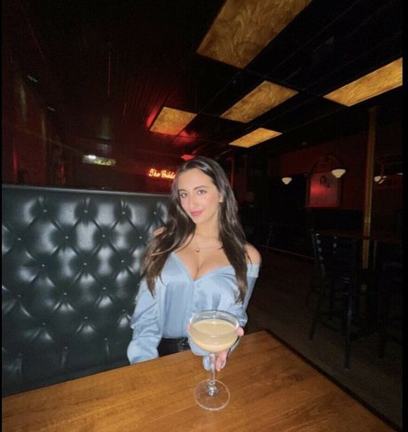 Lisa Sandson star free photos