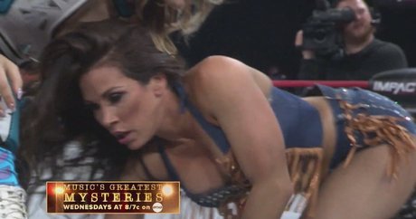 Mickie James model hd archive