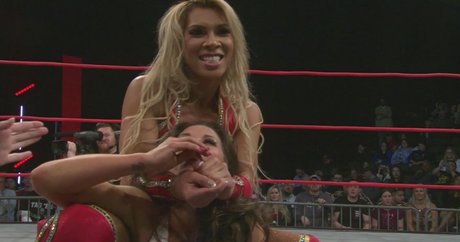 Mickie James star free image