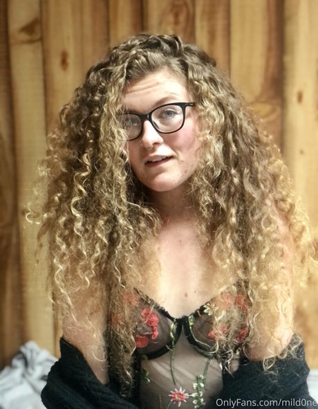 mild0ne pornstar erotic gallery