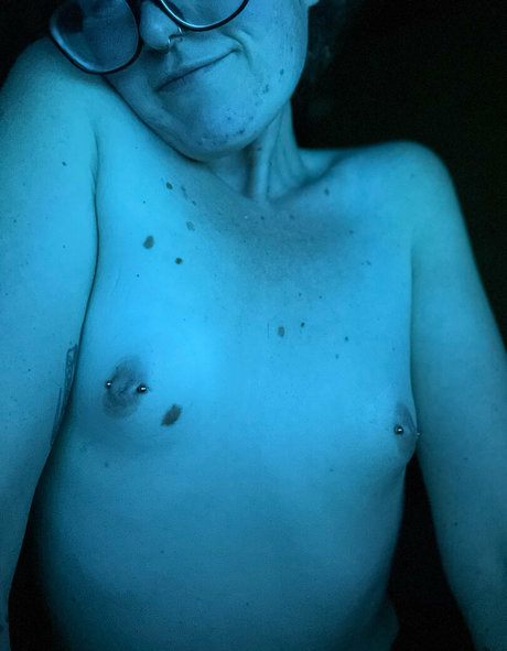 mild0ne perfect star galleries