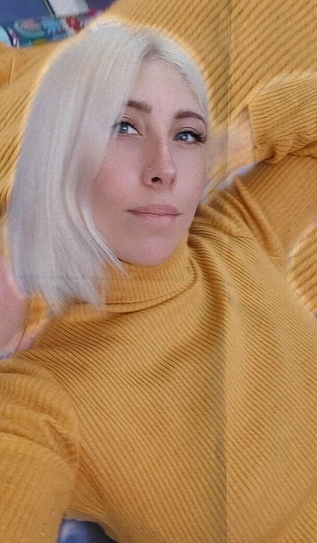 angelbetween perfect pornstar pics