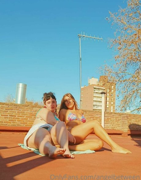 angelbetween exclusive model pic