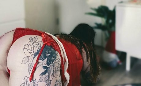 queenrixu7free sexy actress image