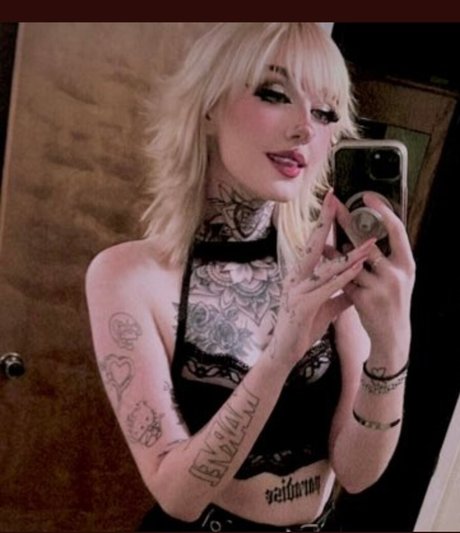 Haylayly nudes star archive