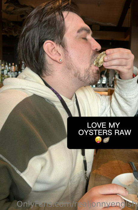 realjonnyenglsh nudes star photos