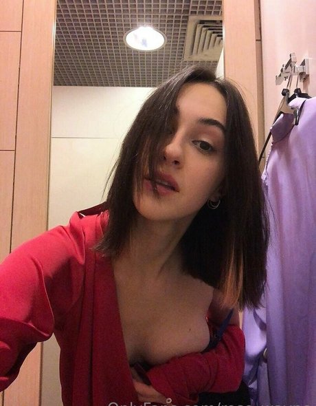 rose wayne star top photo