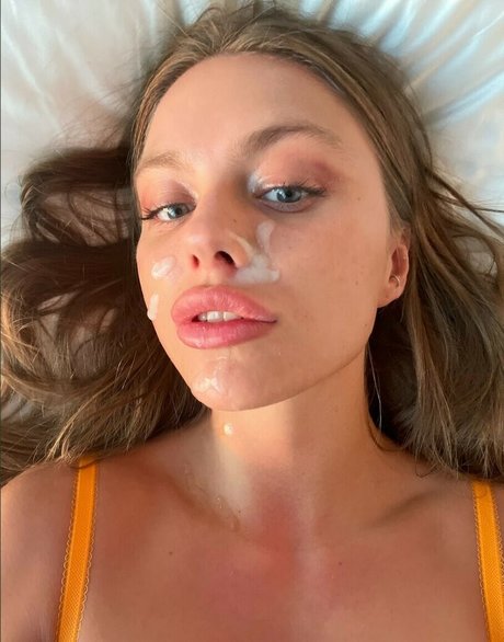 Ultrasadslut star adult pics