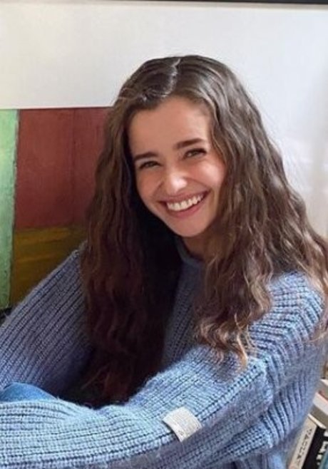 Holly Earl nice pornstar img