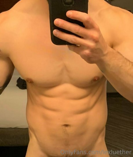 lexluether exclusive star image