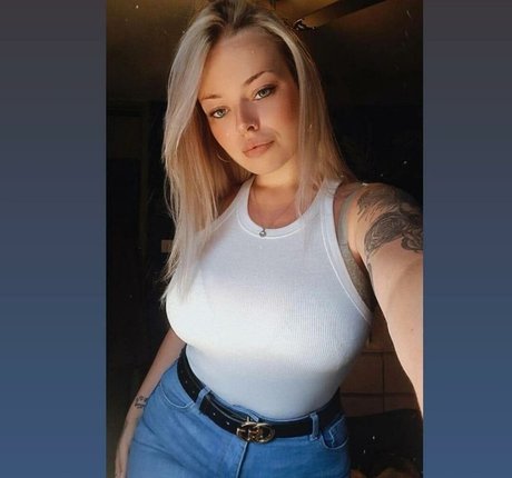 Manchester adult model photos