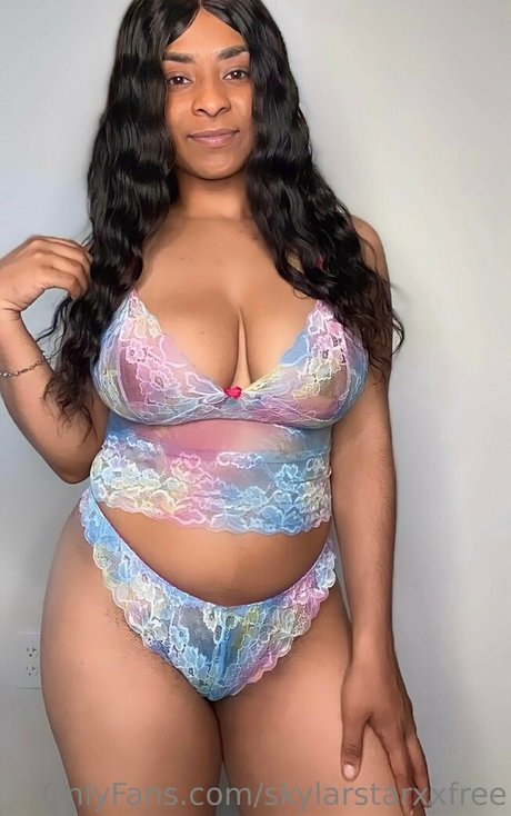 skylarstarxxfree perfect model images