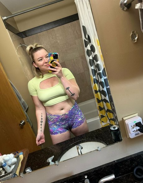 sunny84 exclusive star images