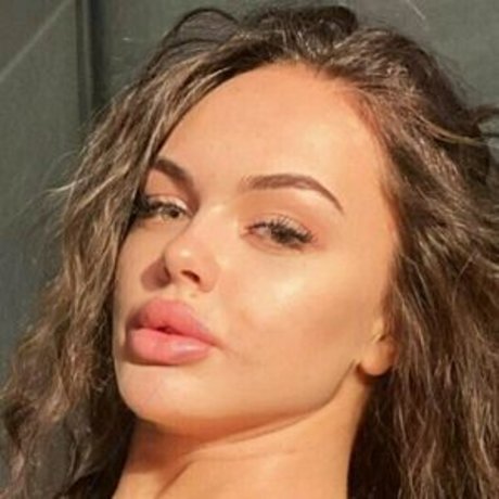 pretty iren sex actress image