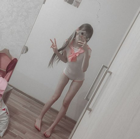 asainoshi sex model picture