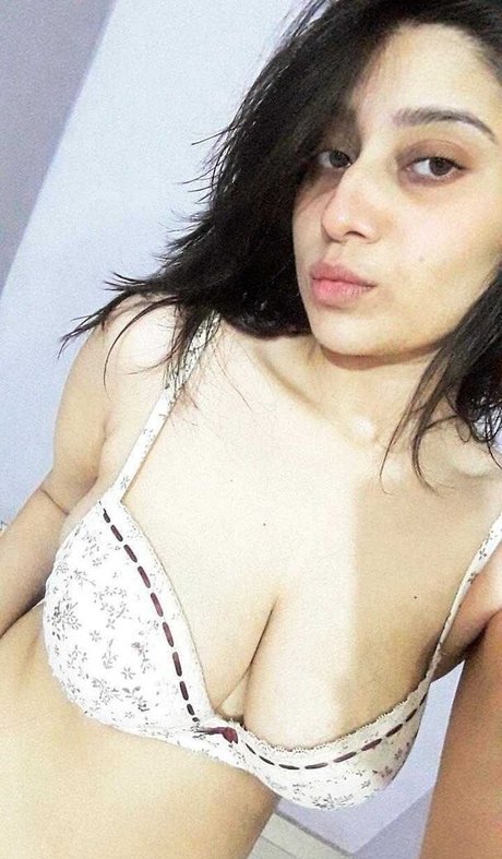 farihapriyam nice pornstar archive