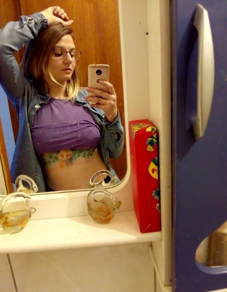 Sygrid hot actress photo