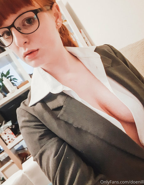 doenill pornstar art archive