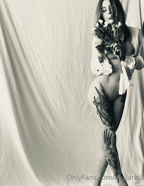 peeing onlyfans hot sexy img