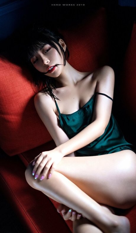 yunij98 art actress pictures