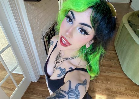 lilbatty model top pics