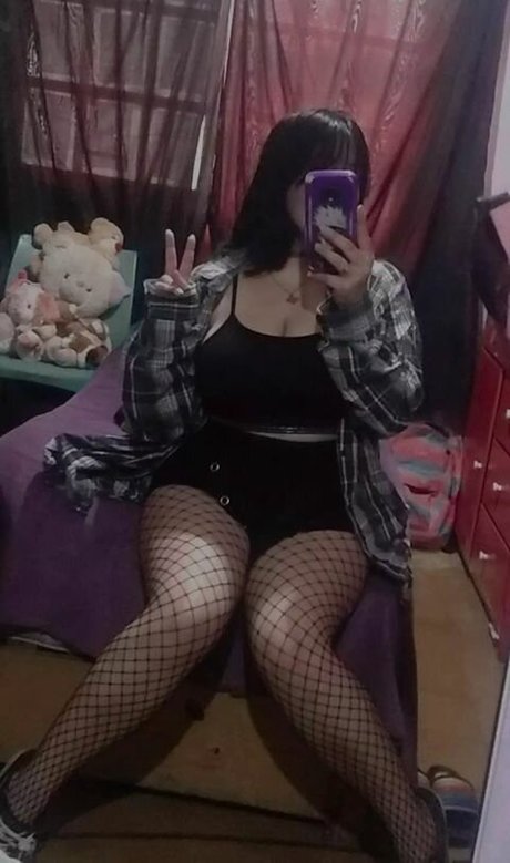 SweetYuri model erotic pic