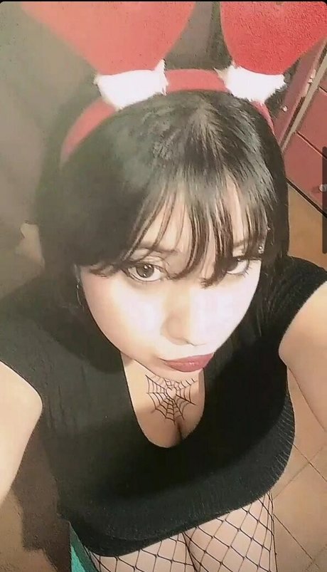 SweetYuri nice pornstar picture