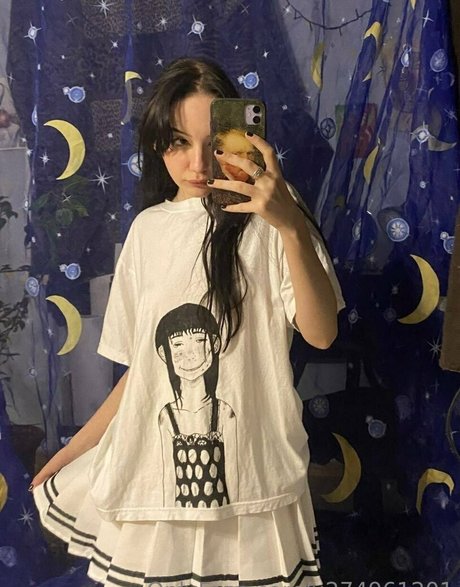 lottymurr model beautiful images