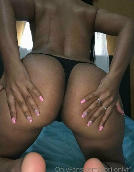 abrilonlyf1 art pornstar photos