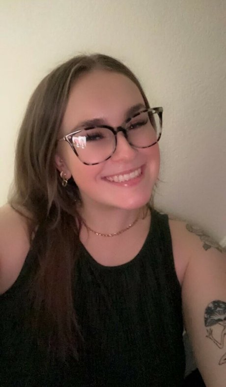 lexecuteurself free actress photos