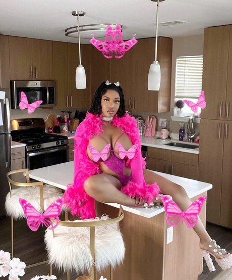 Chawanda Love star high quality picture