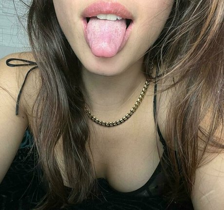 Lou Ann Vecchia pornstar pretty gallery