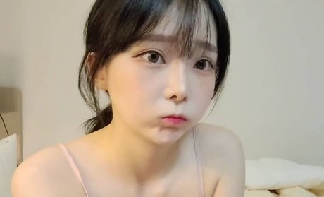 Sunha cos nude model picture