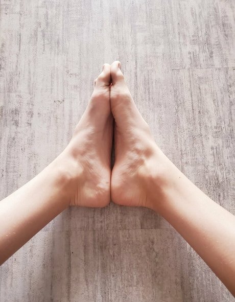 mommyfeetx2 pornstar nice photo