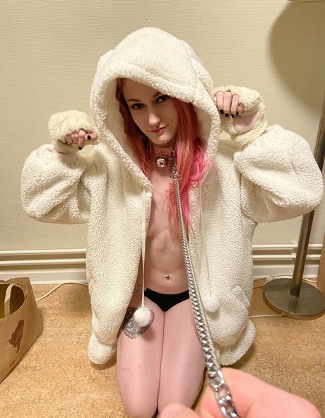 snakefoxbox hd pornstar image