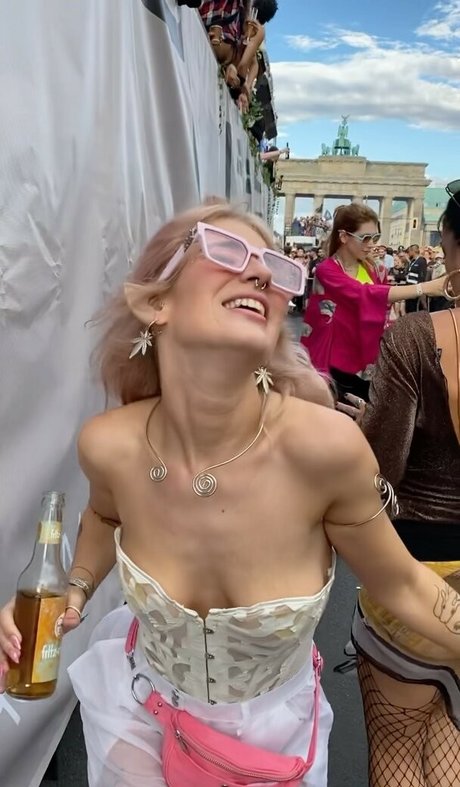 pinkarosalina pornstar art archive