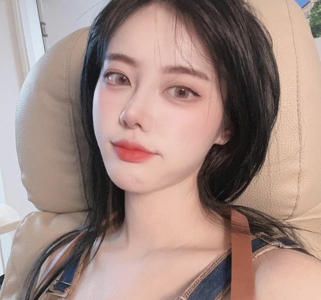 ajn2_ exclusive pornstar pictures