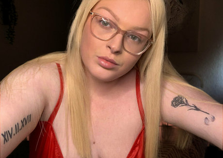 missbmarsh high quality actress pics