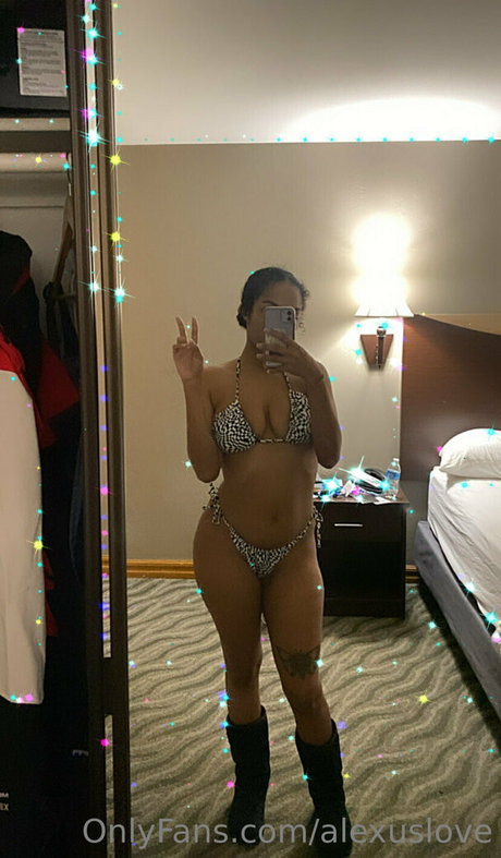 alexuslove nudes actress photos