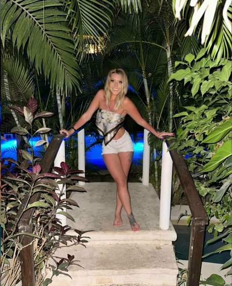 itsthetaylors sex star img