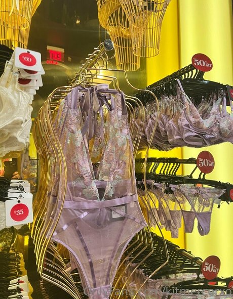 kitmercerxo model sexy photos