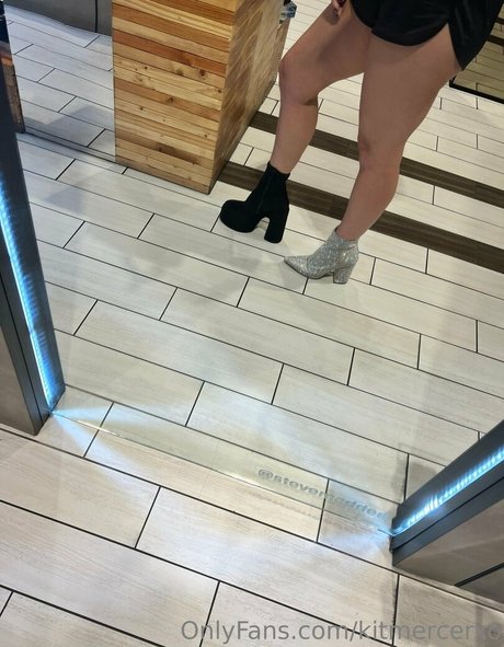 kitmercerxo art pornstar images