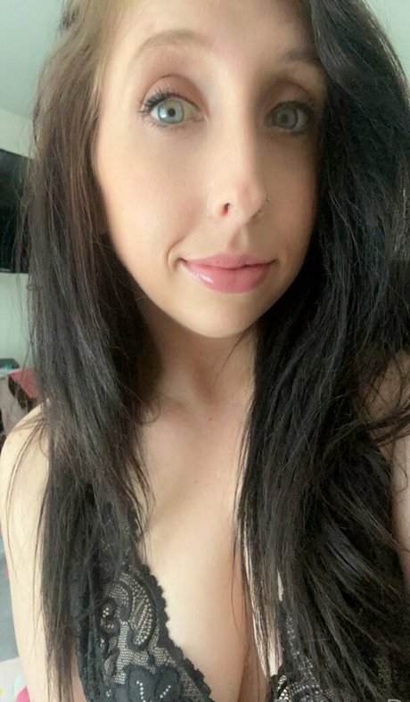 deanne92 naked star photos