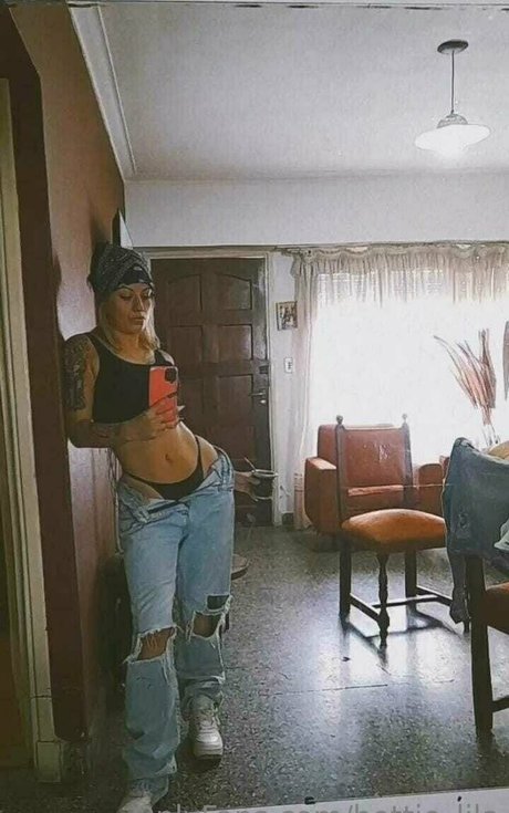 hottie lila model erotic pictures