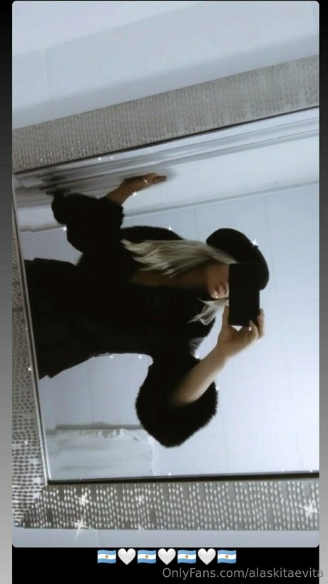 Hibarbieonly pornstar adult photos