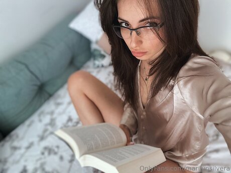 Little Lilu hot actress pictures